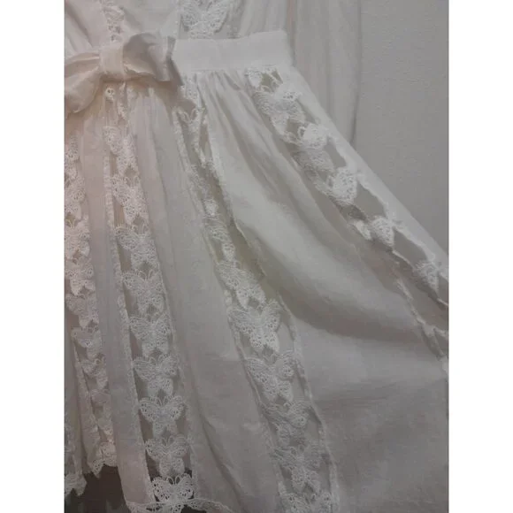 L'atiste By Amy Babydoll Mini Dress Lace Deep V Neckline Size Medium White - Picture 8 of 14